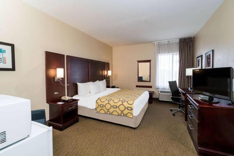 Travelodge By Wyndham Hawthorne Exteriér fotografie